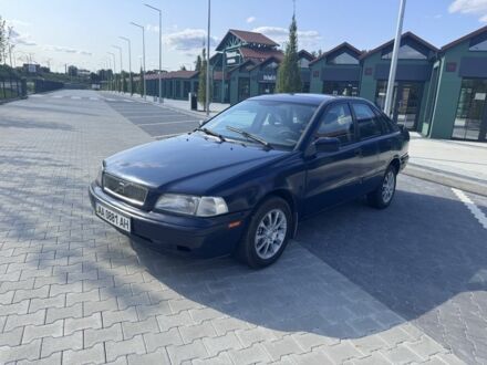 Синий Вольво С40, объемом двигателя 1.8 л и пробегом 180 тыс. км за 1799 $, фото 1 на Automoto.ua
