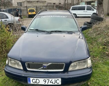 Синій Вольво S40, об'ємом двигуна 1.9 л та пробігом 100 тис. км за 600 $, фото 1 на Automoto.ua