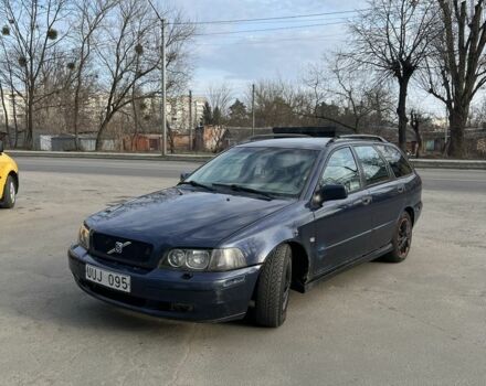 Синий Вольво С40, объемом двигателя 0 л и пробегом 250 тыс. км за 950 $, фото 1 на Automoto.ua