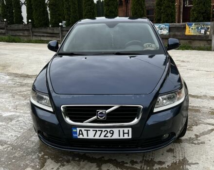 Синий Вольво С40, объемом двигателя 1.6 л и пробегом 267 тыс. км за 7250 $, фото 1 на Automoto.ua