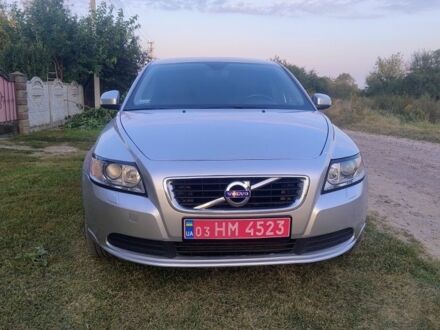 Синий Вольво С40, объемом двигателя 2 л и пробегом 286 тыс. км за 5600 $, фото 1 на Automoto.ua