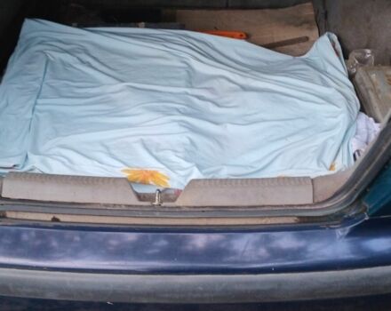 Вольво S40 1996 у Арбузинке на Automoto.ua Зелений Вольво S40, об'ємом двигуна 0 л та пробігом 294 тис. км за 432 $, фото 9 на Automoto.ua