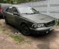 Зеленый Вольво С40, объемом двигателя 2 л и пробегом 333 тыс. км за 1200 $, фото 1 на Automoto.ua