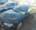 Зелений Вольво S40, об'ємом двигуна 1.6 л та пробігом 180 тис. км за 1100 $, фото 1 на Automoto.ua