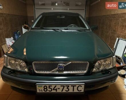 Вольво С40 2000 в Львове на Automoto.ua Зеленый Вольво С40, объемом двигателя 1.8 л и пробегом 54 тыс. км за 7900 $, фото 47 на Automoto.ua