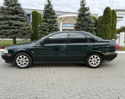 Зеленый Вольво С40, объемом двигателя 1.8 л и пробегом 54 тыс. км за 6500 $, фото 1 на Automoto.ua