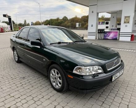 Зеленый Вольво С40, объемом двигателя 1.8 л и пробегом 54 тыс. км за 6500 $, фото 5 на Automoto.ua