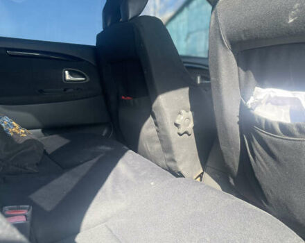 Зелений Вольво S40, об'ємом двигуна 1.8 л та пробігом 210 тис. км за 2125 $, фото 7 на Automoto.ua