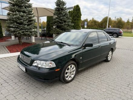 Зеленый Вольво С40, объемом двигателя 1.8 л и пробегом 54 тыс. км за 6500 $, фото 1 на Automoto.ua