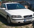 Белый Вольво С60, объемом двигателя 2.4 л и пробегом 380 тыс. км за 4300 $, фото 1 на Automoto.ua