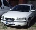 Білий Вольво С60, об'ємом двигуна 2.4 л та пробігом 380 тис. км за 4000 $, фото 1 на Automoto.ua