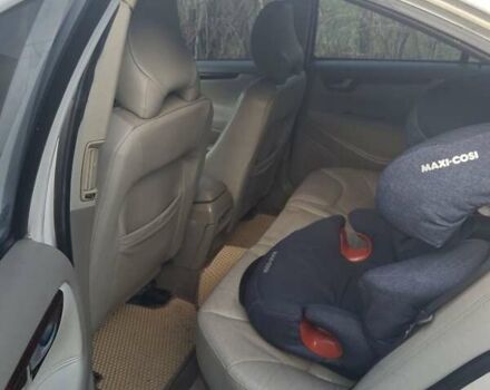 Белый Вольво С60, объемом двигателя 2.5 л и пробегом 182 тыс. км за 4100 $, фото 1 на Automoto.ua