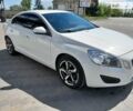Белый Вольво С60, объемом двигателя 2 л и пробегом 169 тыс. км за 9400 $, фото 1 на Automoto.ua