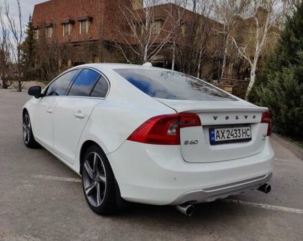 Белый Вольво С60, объемом двигателя 2.95 л и пробегом 61 тыс. км за 15200 $, фото 1 на Automoto.ua