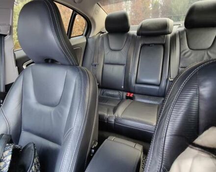 Белый Вольво С60, объемом двигателя 2.95 л и пробегом 61 тыс. км за 15200 $, фото 16 на Automoto.ua