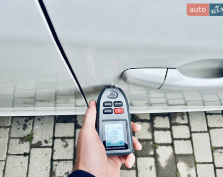 Білий Вольво С60, об'ємом двигуна 1.6 л та пробігом 194 тис. км за 7000 $, фото 68 на Automoto.ua