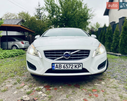 Білий Вольво С60, об'ємом двигуна 1.6 л та пробігом 194 тис. км за 7000 $, фото 4 на Automoto.ua