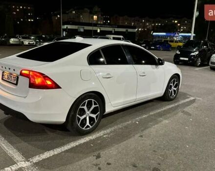 Белый Вольво С60, объемом двигателя 2 л и пробегом 351 тыс. км за 8500 $, фото 12 на Automoto.ua