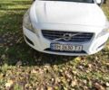 Белый Вольво С60, объемом двигателя 2.52 л и пробегом 205 тыс. км за 9000 $, фото 6 на Automoto.ua
