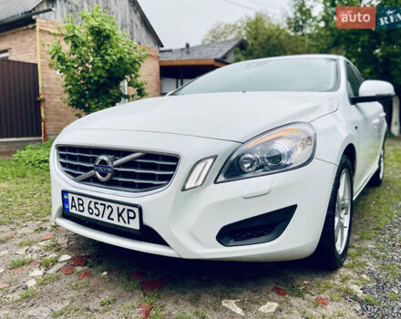 Білий Вольво С60, об'ємом двигуна 1.6 л та пробігом 194 тис. км за 7000 $, фото 23 на Automoto.ua