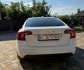 Белый Вольво С60, объемом двигателя 1.98 л и пробегом 379 тыс. км за 7800 $, фото 4 на Automoto.ua