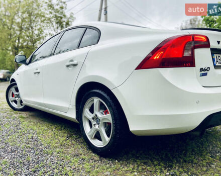 Білий Вольво С60, об'ємом двигуна 1.6 л та пробігом 194 тис. км за 7000 $, фото 11 на Automoto.ua