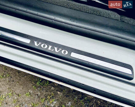 Білий Вольво С60, об'ємом двигуна 1.56 л та пробігом 193 тис. км за 10000 $, фото 35 на Automoto.ua