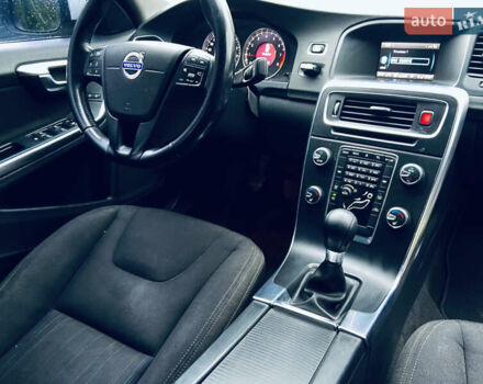 Білий Вольво С60, об'ємом двигуна 1.6 л та пробігом 194 тис. км за 7000 $, фото 46 на Automoto.ua