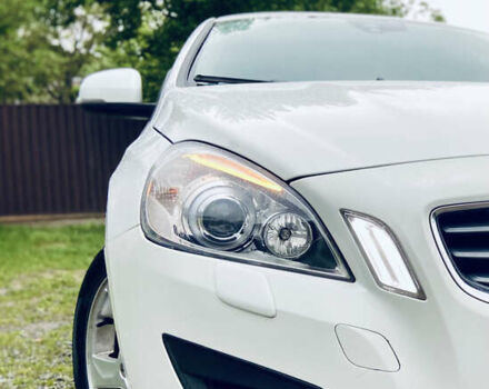 Білий Вольво С60, об'ємом двигуна 1.56 л та пробігом 193 тис. км за 10000 $, фото 26 на Automoto.ua