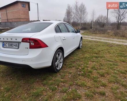 Белый Вольво С60, объемом двигателя 1.56 л и пробегом 311 тыс. км за 7700 $, фото 3 на Automoto.ua