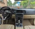 Белый Вольво С60, объемом двигателя 2.5 л и пробегом 207 тыс. км за 10500 $, фото 11 на Automoto.ua