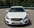 Белый Вольво С60, объемом двигателя 2 л и пробегом 250 тыс. км за 9500 $, фото 1 на Automoto.ua