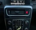 Белый Вольво С60, объемом двигателя 2.52 л и пробегом 187 тыс. км за 10500 $, фото 17 на Automoto.ua