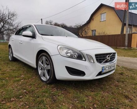Белый Вольво С60, объемом двигателя 1.56 л и пробегом 311 тыс. км за 7700 $, фото 5 на Automoto.ua