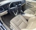 Белый Вольво С60, объемом двигателя 2.5 л и пробегом 234 тыс. км за 10300 $, фото 1 на Automoto.ua