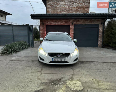 Білий Вольво С60, об'ємом двигуна 2.52 л та пробігом 220 тис. км за 7500 $, фото 15 на Automoto.ua