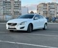 Белый Вольво С60, объемом двигателя 2.52 л и пробегом 265 тыс. км за 8800 $, фото 3 на Automoto.ua