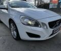Белый Вольво С60, объемом двигателя 1.6 л и пробегом 265 тыс. км за 10690 $, фото 2 на Automoto.ua