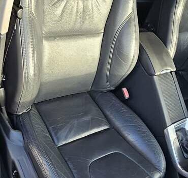 Белый Вольво С60, объемом двигателя 2.5 л и пробегом 208 тыс. км за 11200 $, фото 15 на Automoto.ua