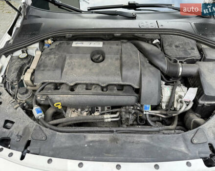 Белый Вольво С60, объемом двигателя 3 л и пробегом 155 тыс. км за 14999 $, фото 16 на Automoto.ua