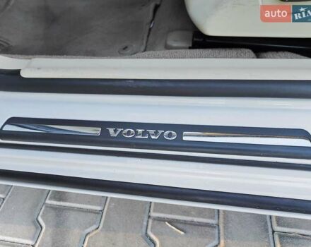 Вольво С60 2013 в Киеве на Automoto.ua Белый Вольво С60, объемом двигателя 2.52 л и пробегом 164 тыс. км за 12500 $, фото 14 на Automoto.ua