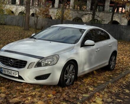 Белый Вольво С60, объемом двигателя 2 л и пробегом 221 тыс. км за 12800 $, фото 8 на Automoto.ua
