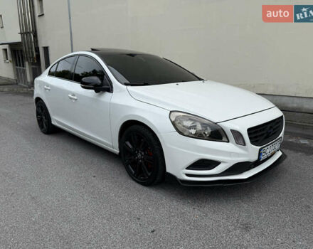 Белый Вольво С60, объемом двигателя 3 л и пробегом 155 тыс. км за 14999 $, фото 50 на Automoto.ua