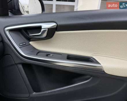 Белый Вольво С60, объемом двигателя 3 л и пробегом 155 тыс. км за 14999 $, фото 24 на Automoto.ua