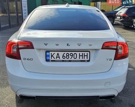Білий Вольво С60, об'ємом двигуна 2.5 л та пробігом 208 тис. км за 11700 $, фото 8 на Automoto.ua