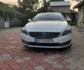 Белый Вольво С60, объемом двигателя 2.5 л и пробегом 116 тыс. км за 11100 $, фото 1 на Automoto.ua