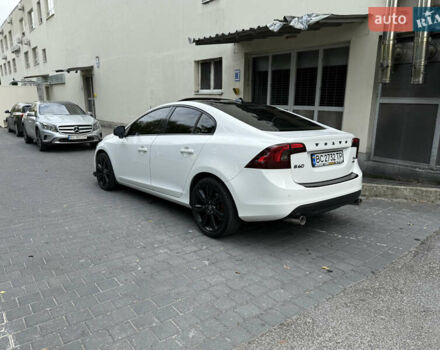 Белый Вольво С60, объемом двигателя 3 л и пробегом 155 тыс. км за 14999 $, фото 12 на Automoto.ua