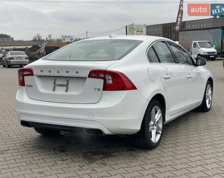 Белый Вольво С60, объемом двигателя 2 л и пробегом 260 тыс. км за 8300 $, фото 8 на Automoto.ua