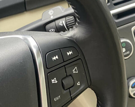 Белый Вольво С60, объемом двигателя 2 л и пробегом 260 тыс. км за 8300 $, фото 17 на Automoto.ua