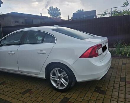 Белый Вольво С60, объемом двигателя 1.97 л и пробегом 236 тыс. км за 10200 $, фото 7 на Automoto.ua